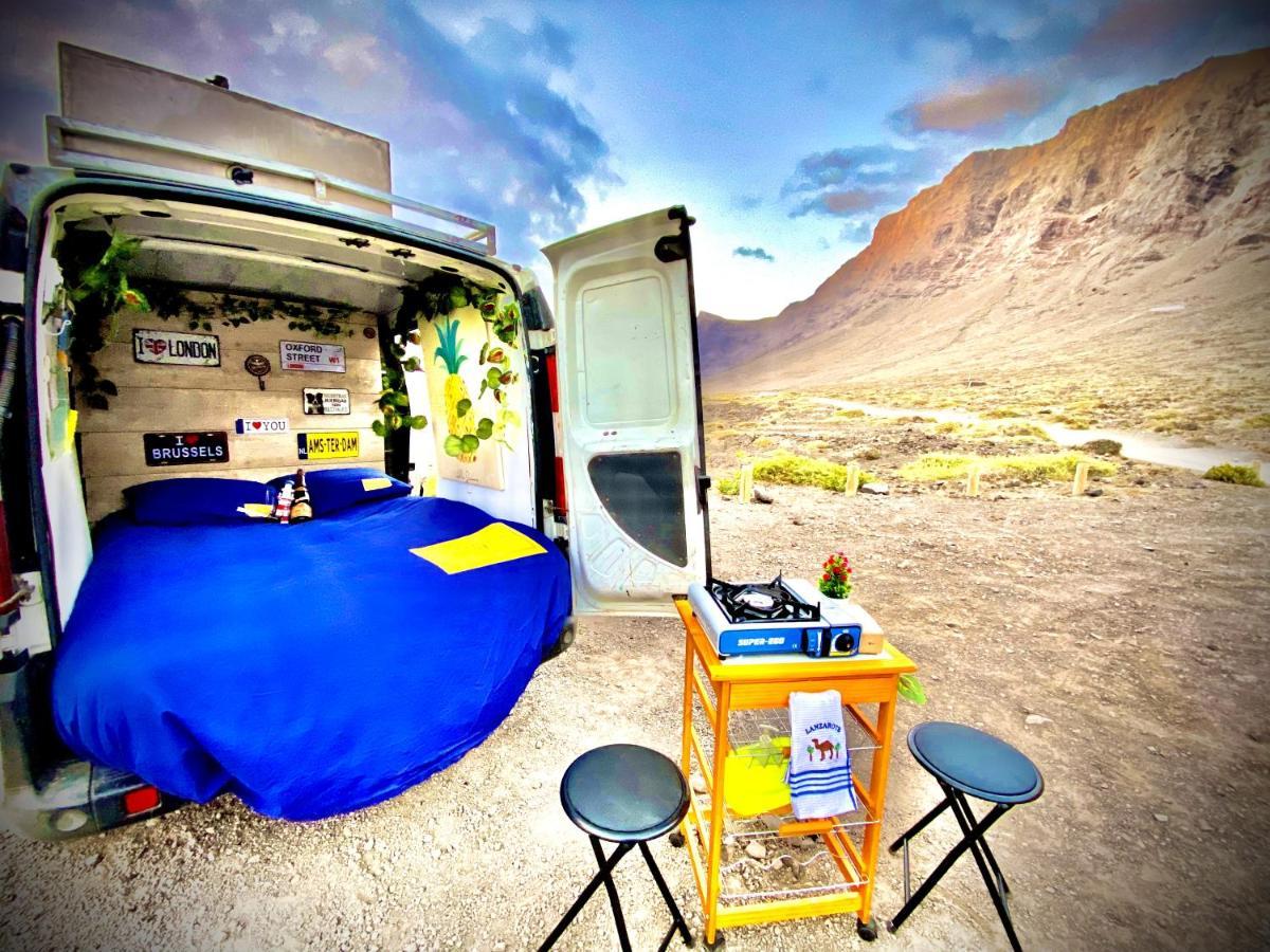 Hôtel Marabu Vacacional à Famara Extérieur photo